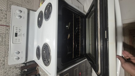 Irqah, Appliances, SAR 450,  Kelvinator Electric Oven/Stove