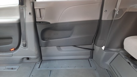 New York, Vehicles, Cars & Trucks , USD 27995,  Toyota Sienna,  2015,  Automatic,  48000 KM,  FOR SALE!  LE &ndash; WHEELCHAIR ACCESSIBLE MOBILITY Only 48K PA Miles