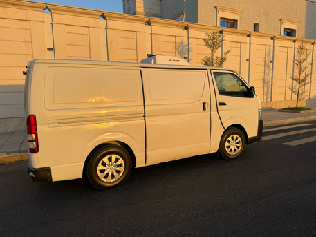 Riyadh, Vehicles, Cars & Trucks , SAR 58000,  Toyota Hi-Ace,  2013,  Manual,  373000 KM,  Toyota Hiace Diesel With Thallajja ( Model)
