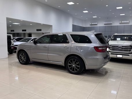 Manama, Vehicles, Cars & Trucks , BHD 5500,  Dodge Durango,  2018,  Automatic,  176100 KM,    (Silver)