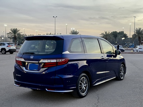 Riyadh, Vehicles, Cars & Trucks , SAR 42000,  Honda Odyssey,  2018,  Automatic,  189000 KM,    In Good Condition
