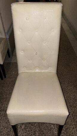 Riyadh, Furniture, SAR 25,  Attractive High Quality Dinning Table Chairs At Discounted Price