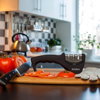 Sydney, Appliances, AUD 25,  4-in-1 Kitchen Knife Accessories: 3-Stage Knife Sharpener Helps Repair, Restore, Polish Bl