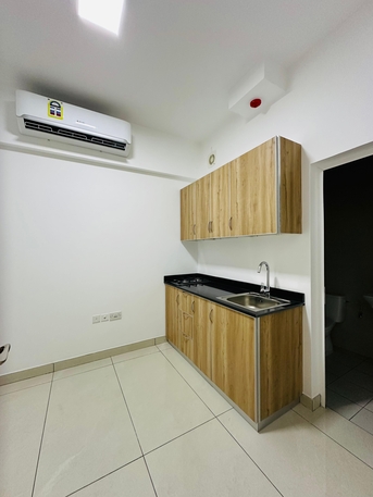 Manama, Apartments/Houses, BHD 120/year,  1 BR,  Including Ewa  شامل الكهرباء