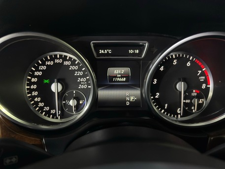 Juffair, Vehicles, Cars & Trucks , BHD 6900,  Mercedes ML400,  2015,  Automatic,  120000 KM,  Indian Expat Engineer Owned Mercedes Benz ML400 For Immediate Sale