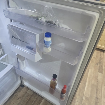 Riyadh, Electronics, SAR 1300,  Samsung Fridge And Washing Machine