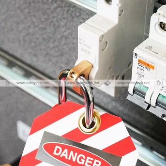 Rio de Janeiro, Lessons Offered, Shop Premium Circuit Breaker Lockouts For Industrial Safety In Brazil