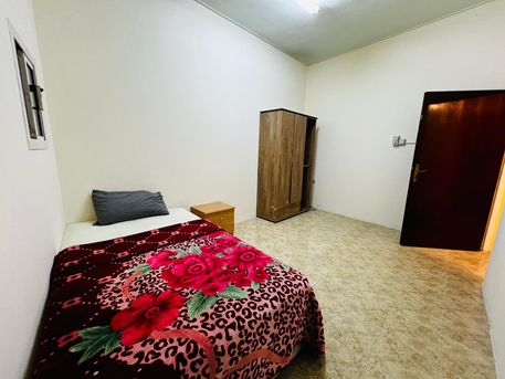 Manama, Rooms Available, BHD 65/month,  Partition And Sharing Rooms Available