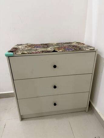 Al Bawadi, Furniture, SAR 150,  Drawer Cabinet & 3 Seater Sofa