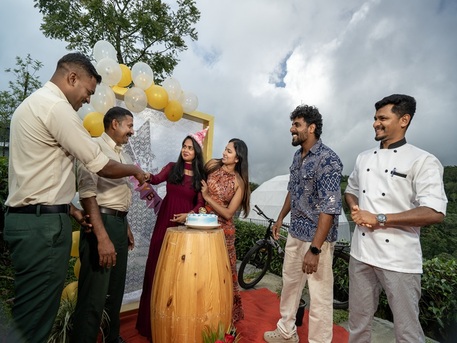 Kerala, Business, Monticle Glamps I Best Luxury Glamps - Resort In Vagamon, Kerala