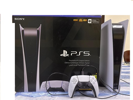 Manama, Video Games, BHD 150,  Sony PlayStation 5 825 GB For Sale BHD 150