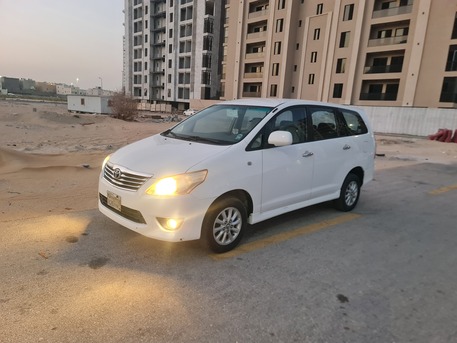 Dammam, Vehicles, Cars & Trucks , SAR 34000,  Innova 2014,  Automatic,  290000 KM,  For Sale: 2014 Innova