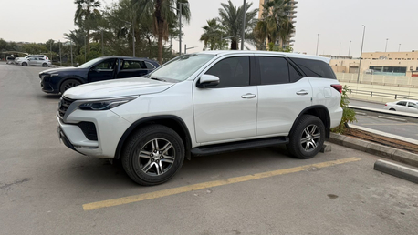 Riyadh, Vehicles, Cars & Trucks , SAR 95000,  Toyota Fortuner,  2024,  Automatic,  32700 KM,   GX 4x2 2025 Model