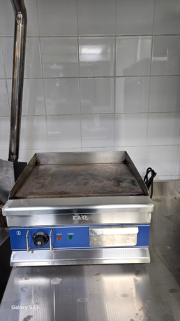 Dammam, Machinery, SAR 30000,  BROAST MACHINE,chairs Of Restaurant,tables,etc