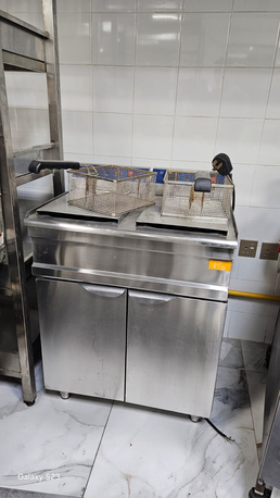 Dammam, Machinery, SAR 30000,  BROAST MACHINE,chairs Of Restaurant,tables,etc
