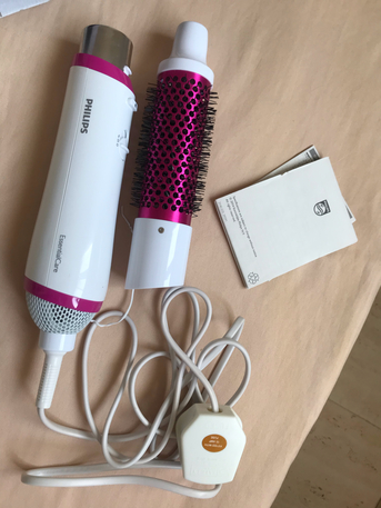 Riyadh, Health & Beauty Items, SAR 80,  New Philips Air Styler 650 W.