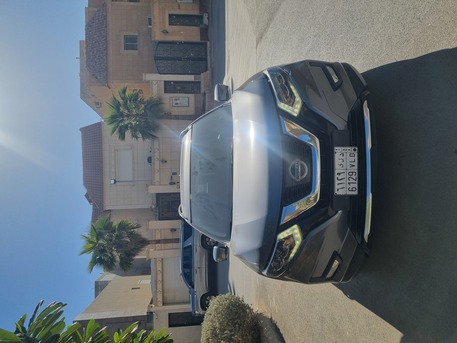 Riyadh, Vehicles, Cars & Trucks , SAR 62000,  Nissan X-Trail,  2020,  Automatic,  110000 KM,  2.5 SL 4&times;4 Full Options