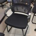 BHD 25,  Visiting Costumer OFFICE Chair