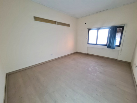 Hoora, Offices, BHD 230,  110 Sq. Meter,  Office For Rent In Hoora With Elevator