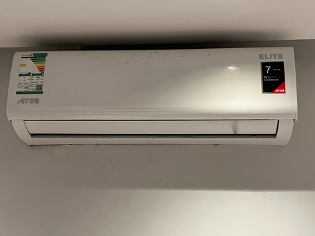 Al Mounsiyah, Air Conditioners, SAR 800,  18000 BTU Split Ac For Sale (1 Year Used Only)