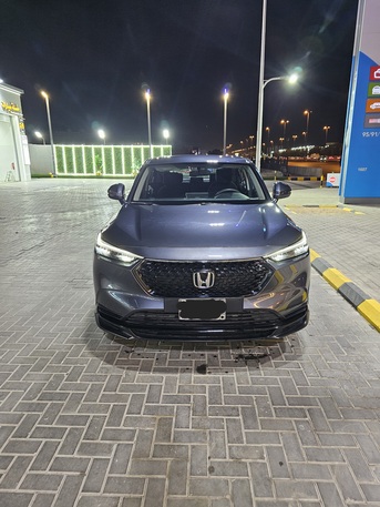 Al Rabwah, Vehicle Lease Transfer, SAR 79000,  Honda HR-V 2024  Like-new - (standard Trim) &mdash; Gray Mileage: Only 11,000 Km