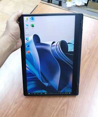 Manama, Computers, BHD 93,  DELL Core I5 8th Gen 2in1 Touch Laptop+Tablet 8GB RAM 256GB M.2SSD Like New Condition