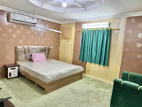 Riyadh, Rooms Available, SAR 1400/month,  Furnished,  Room For Executive Bachelor In Family Flat