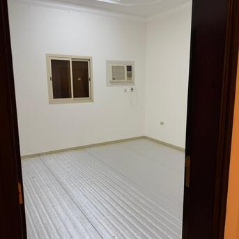 Riyadh, Apartments/Houses, SAR 35000/year,  5 BR,  290 Sq. Meter,  شقه حي الحمراء مكونه من 3 غرف نوم + صاله 