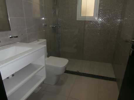 Manama, Apartments/Houses, BHD 360/month,  Furnished,  2 BR,  115 Sq. Meter,  Furnished Flat/Beach Access/Sea View/EWA/Parking