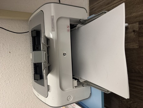 Riyadh, Computers, SAR 280,  Good Condition HP Laserjet P1102