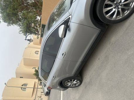 Riyadh, Vehicles, Cars & Trucks , SAR 42000,  Mazda CX-09,  2015,  Automatic,  301600 KM,  Well Maintained Family Car- Orginal Body Paint- First Owner- Clean Service Records