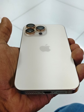 Riyadh, Mobile Phones, SAR 3800,  Iphone 16 Pro Max (256gb) Desert Titanium