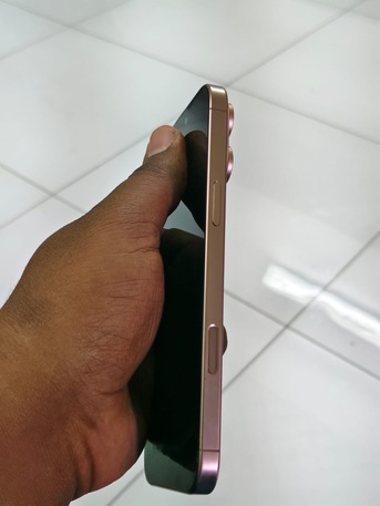 Riyadh, Mobile Phones, SAR 3800,  Iphone 16 Pro Max (256gb) Desert Titanium