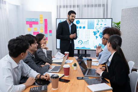 Noida, Lessons Offered, Industry-Oriented Digital Marketing Training In Noida | 100% Practical Learning