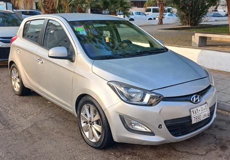 Jeddah, Vehicles, Cars & Trucks , SAR 20000,  Hyundai I20,  2014,  Automatic,  270000 KM,    Very Good Condition