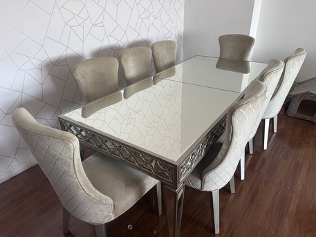 Manama, Furniture, BHD 1500,  8 Seater Dining Table - For Sale (negotiable )