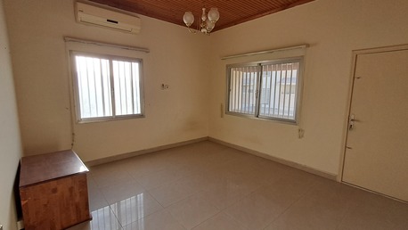Umm Al Hassam, Villas, BHD 500,  4 BHK Semi Furnished Villa For Rent In Umm Al Hassam
