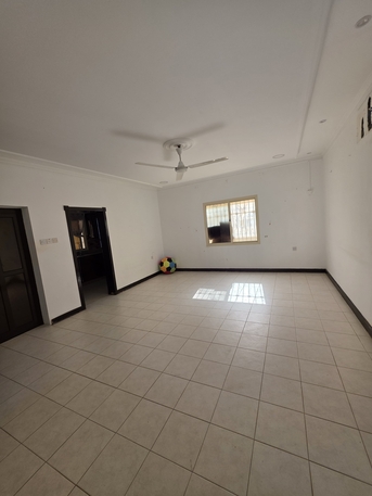 Arad, Apartments/Houses, BHD 170,  2 BR,  Flat For Rent In Arad