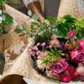 Online Flower Delivery In Byasanagar