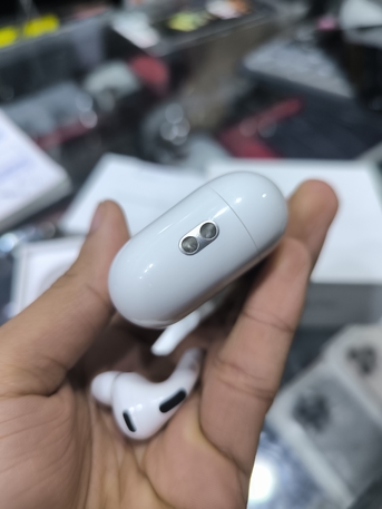 Riyadh, Mobile Phones, SAR 750,  Airpods Pro 3