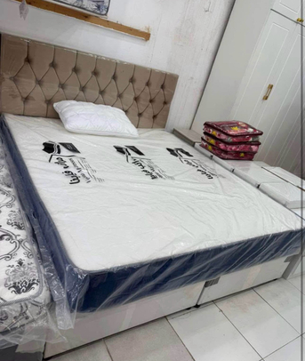 Jeddah, Furniture, SAR 2,  All Types Double Bed With Mattress Available In Low Price