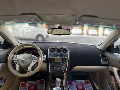 Manama, Vehicles, Cars & Trucks , BHD 1170,  Nissan Altima,  2010,  Automatic,  167568 KM,    Mid Option In Excellent Condition
