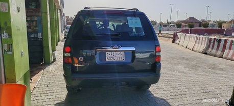 Riyadh, Vehicles, Cars & Trucks , SAR 11000,  Ford Explorer,  2010,  Automatic,  340000 KM,  Only WhatsApp