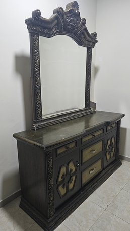 Madinat Al Ummal, Furniture, SAR 350,  Dressing Table With Mirror