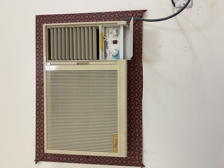 Duba, Air Conditioners, SAR 1000,  AC & Refrigerator For Sell