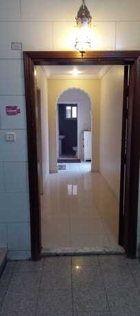 Jeddah, Apartments/Houses, SAR 27000/year,  5 BR,  250 Sq. Meter,  Cheap!! Al Marwa 7 Fam/single Rooftop Flat 5 Rooms, 3baths, Maid Rm,