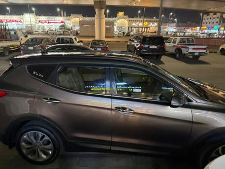 Dammam, Vehicles, Cars & Trucks , SAR 29000,  Hyundai Santa Fe,  2015,  Automatic,  312544 KM,    -  - Well Maintained - Dammam