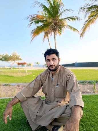 Duba, Job Seekers, Driver