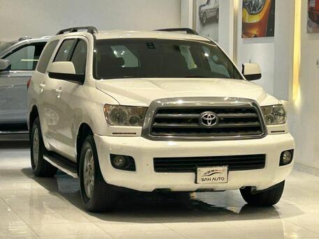 East Riffa, Vehicles, Cars & Trucks , BHD 4600,  Toyota Sequoia,  2010,  Automatic,  370000 KM,  TOYOTA SEQUIOA MODEL  FOER SALE