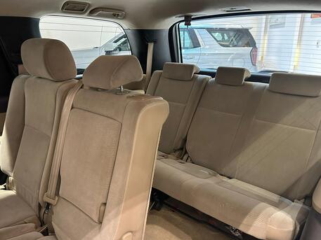 East Riffa, Vehicles, Cars & Trucks , BHD 4600,  Toyota Sequoia,  2010,  Automatic,  370000 KM,  TOYOTA SEQUIOA MODEL  FOER SALE